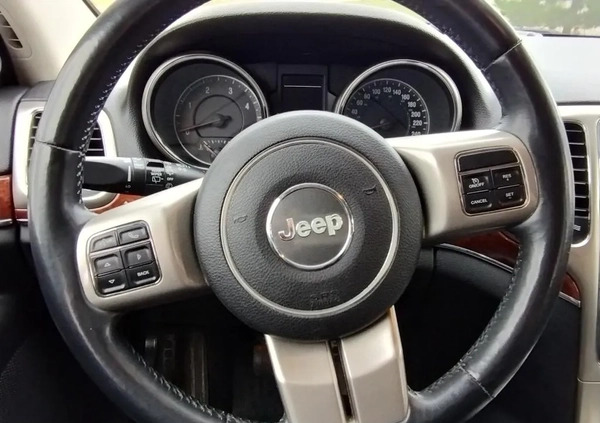 Jeep Grand Cherokee cena 54900 przebieg: 244900, rok produkcji 2012 z Łódź małe 631